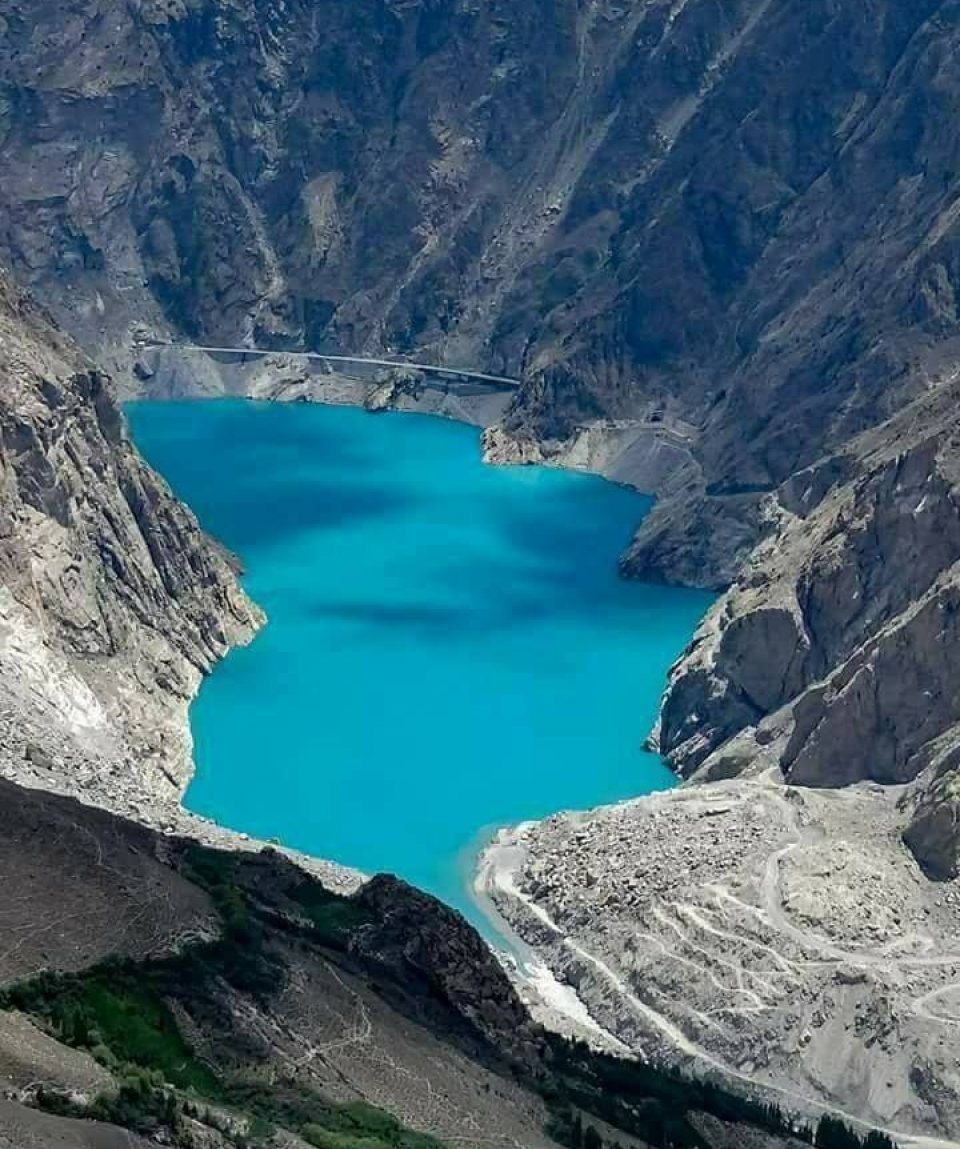Attabad_Lake
