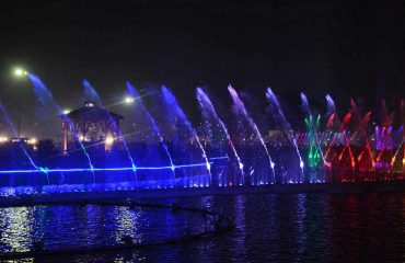 Lahore-fountain1